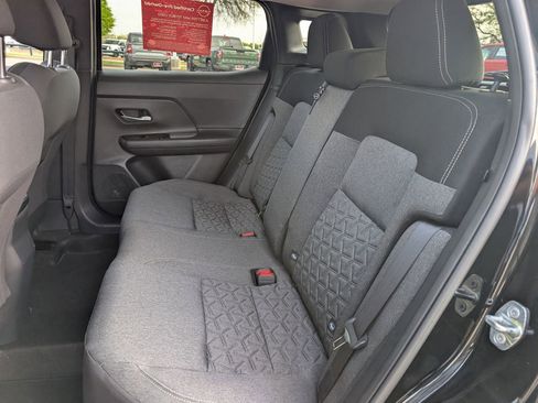 Certified 2025 Nissan Kicks SV image 26