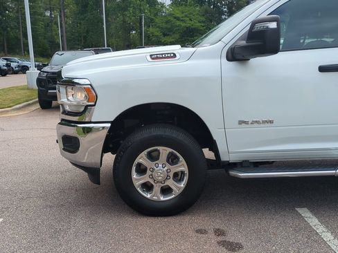 Used 2023 RAM 2500 Big Horn w/ Level 1 Equipment Group AWD/4WD image 11