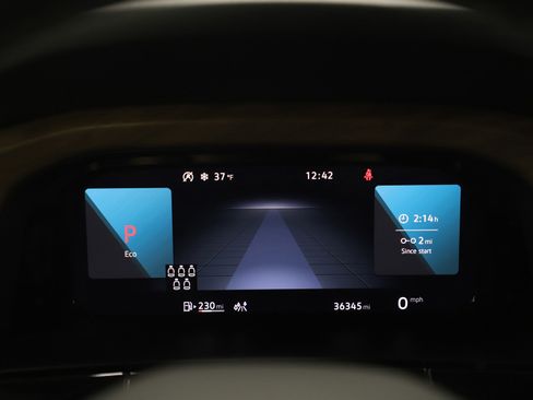 Used 2025 Volkswagen Atlas SE AWD/4WD image 27