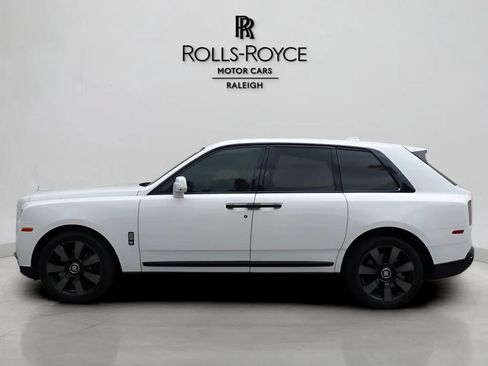 Certified 2021 Rolls-Royce Cullinan AWD/4WD image 4