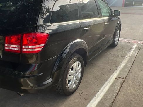 Used 2020 Dodge Journey SE FWD image 6