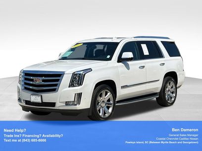 Used 2017 Cadillac Escalade Luxury