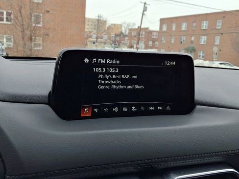 Used 2020 MAZDA CX-5 Touring image 17