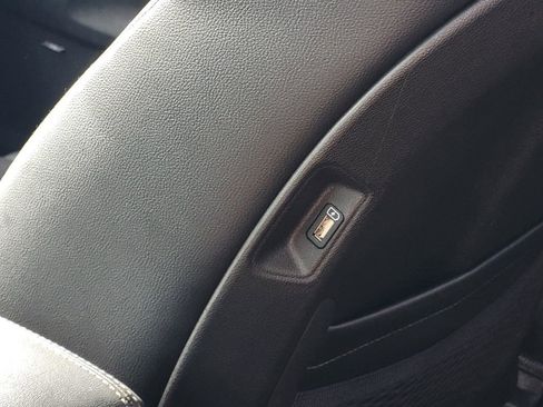 Used 2021 Kia Sorento SX Prestige image 16