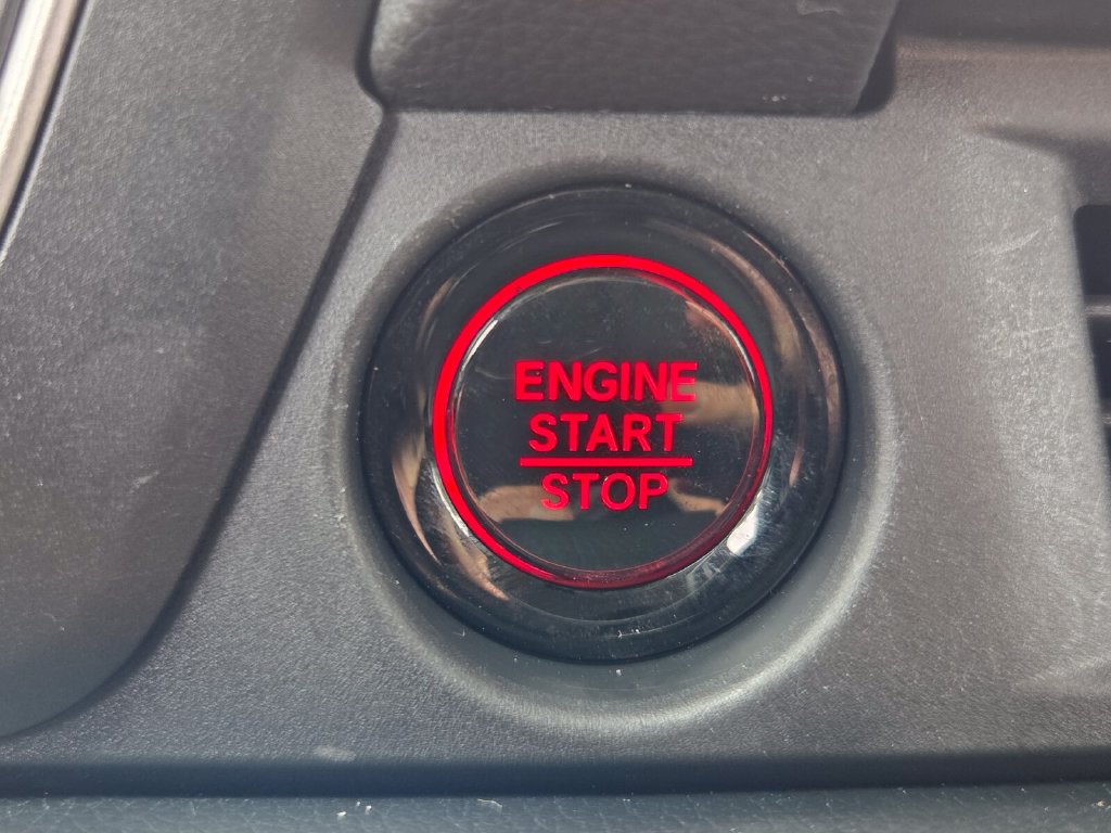 Certified 2024 Honda Pilot Touring image 36