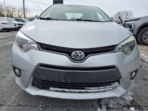 Used 2016 Toyota Corolla LE Premium image 2