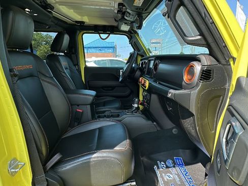 Used 2023 Jeep Gladiator Mojave w/ LED Lighting Group image 15