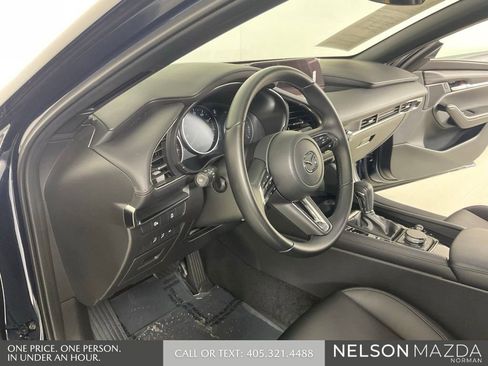 Used 2025 MAZDA MAZDA3 s FWD image 31