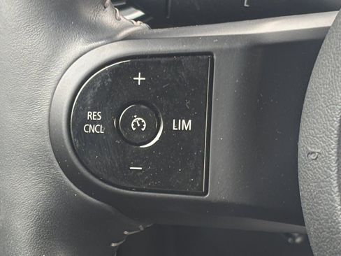 Used 2022 MINI Cooper S image 11