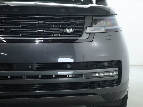 Used 2025 Land Rover Range Rover SE AWD/4WD image 43