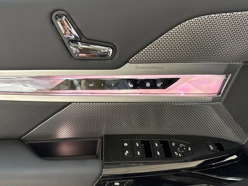 New 2025 BMW 760i xDrive AWD/4WD image 14