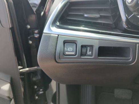 Used 2023 Cadillac XT6 Luxury FWD image 19