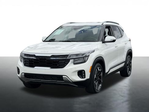 Certified 2024 Kia Seltos SX w/ SX Sunroof Package AWD/4WD image 4