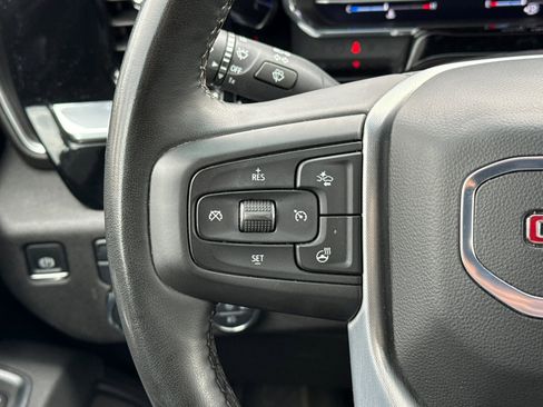 Used 2025 GMC Sierra 1500 SLT image 31