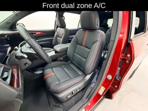 Certified 2025 Chevrolet Traverse RS AWD/4WD image 8