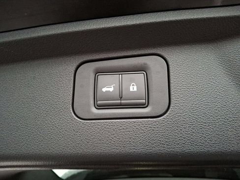 Used 2025 Nissan Armada PRO-4X AWD/4WD image 30
