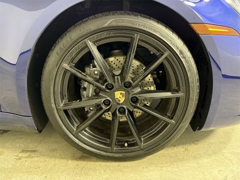 Certified 2023 Porsche 911 Carrera image 15