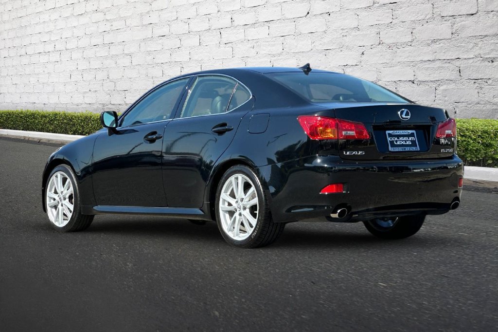 Used 2007 Lexus IS 250 RWD image 6