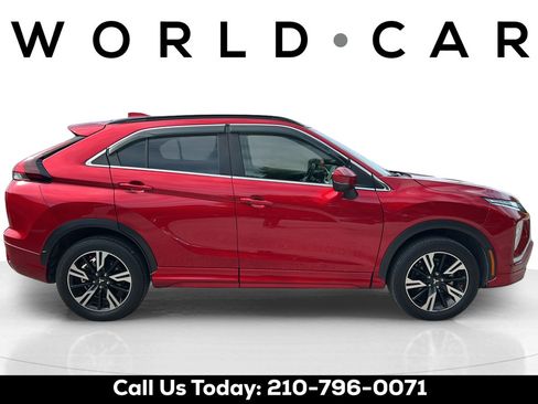 Used 2023 Mitsubishi Eclipse Cross SEL AWD/4WD image 2