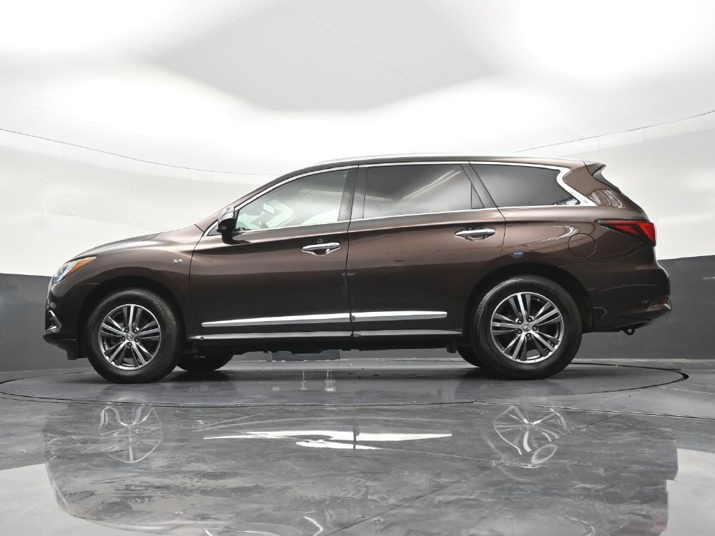 Used 2019 INFINITI QX60 Luxe w/ Essential Package FWD image 24