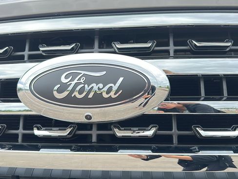 Used 2026 Ford F250 Lariat w/ Lariat Premium Package image 34