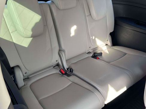 Certified 2025 Honda Odyssey EX-L image 16