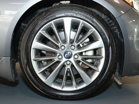 Used 2021 INFINITI Q50 Luxe image 27