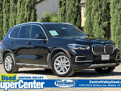 Used 2023 BMW X5 xDrive45e w/ Parking Assistance Package AWD/4WD image 1