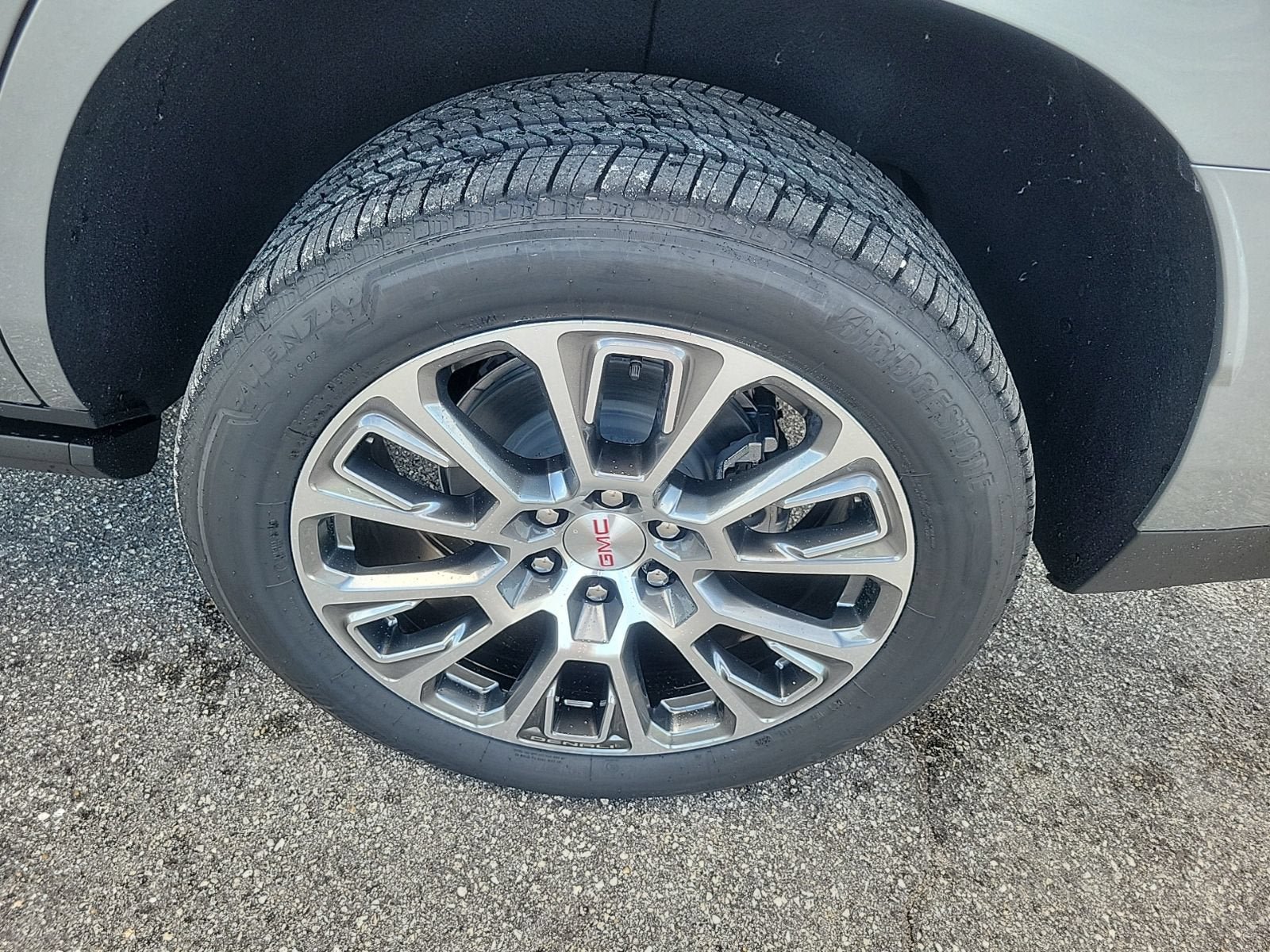 New 2026 GMC Yukon Denali w/ Sun & Power Step Package RWD image 8
