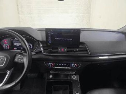 Used 2023 Audi Q5 2.0T Premium Plus w/ Premium Plus Package AWD/4WD image 18