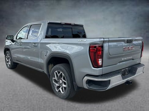 Used 2023 GMC Sierra 1500 SLE w/ Preferred Package AWD/4WD image 8