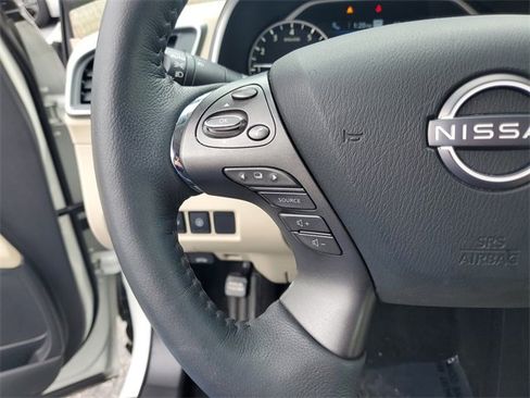 Used 2024 Nissan Murano SL image 15