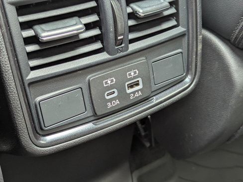 Used 2026 Subaru Forester Limited AWD/4WD image 28