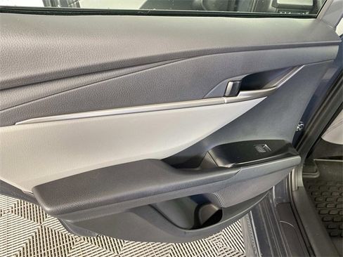 Used 2026 Toyota Camry SE image 29