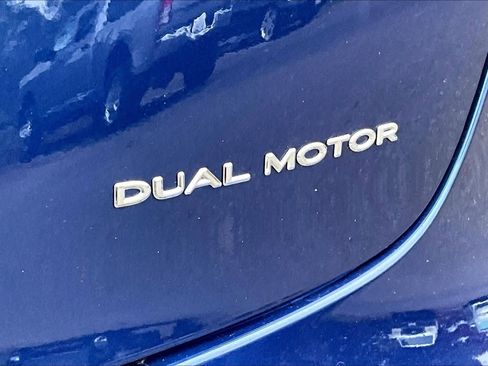 Used 2022 Tesla Model 3 Long Range image 9