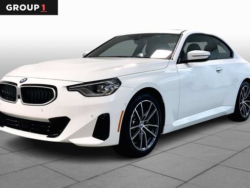 Used 2025 BMW 230i xDrive Coupe w/ Premium Package AWD/4WD image 1