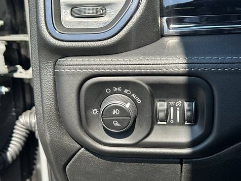 New 2026 RAM 2500 Limited AWD/4WD image 23