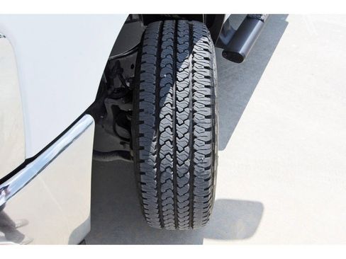 Used 2025 RAM 2500 Tradesman image 25