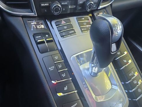 Used 2010 Porsche Panamera 4S AWD/4WD image 27