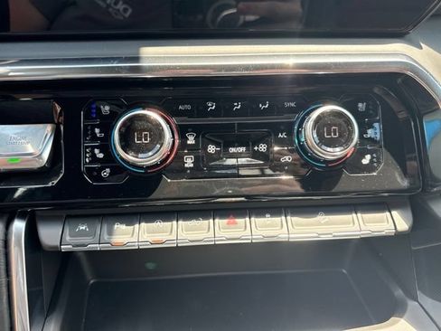 New 2026 GMC Sierra 1500 Denali Ultimate AWD/4WD image 10