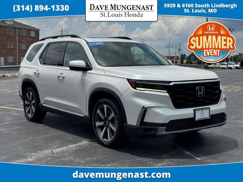 Certified 2023 Honda Pilot Elite image 1