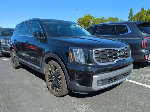 Used 2023 Kia Telluride SX image 2