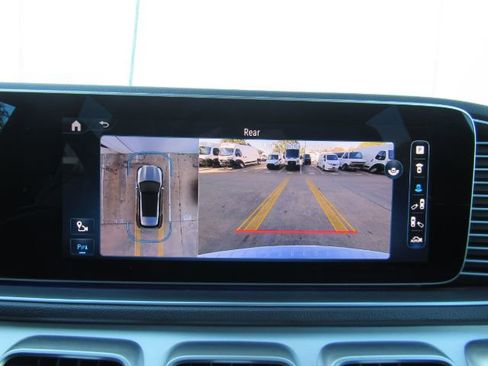 Used 2024 Mercedes-Benz GLE 450e 4MATIC image 10