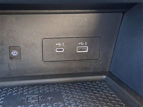 Used 2025 Nissan Pathfinder SL image 27