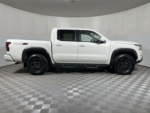 Used 2023 Nissan Frontier PRO-4X w/ Pro-4X Premium Package AWD/4WD image 9