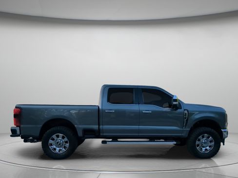 Certified 2024 Ford F250 Lariat w/ Chrome Package AWD/4WD image 31