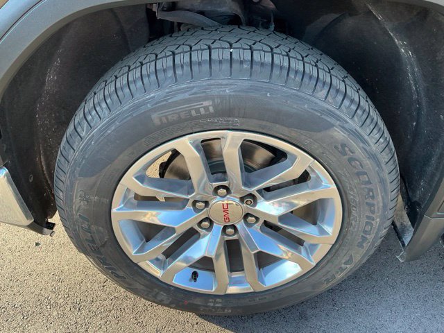Used 2019 GMC Sierra 1500 SLT w/ SLT Premium Plus Package AWD/4WD image 15
