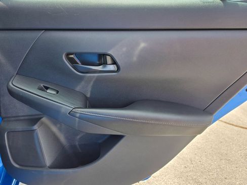 Used 2025 Nissan Sentra SV FWD image 35