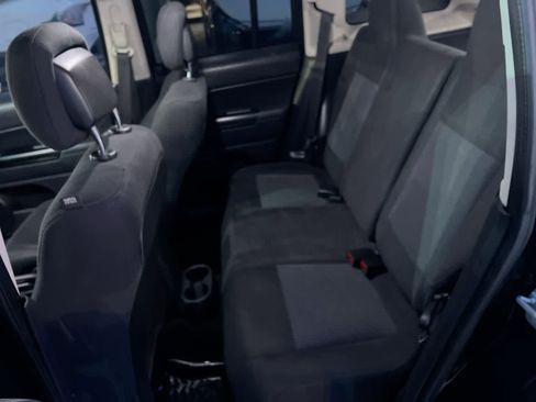 Used 2015 Jeep Patriot Latitude image 24