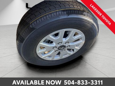 New 2026 Toyota Tacoma TRD Off-Road image 9